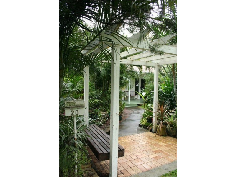 20 Sheffield St, Oxley QLD 4075