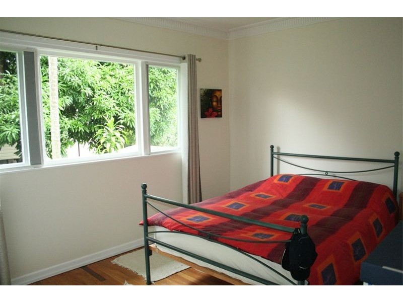 20 Sheffield St, Oxley QLD 4075