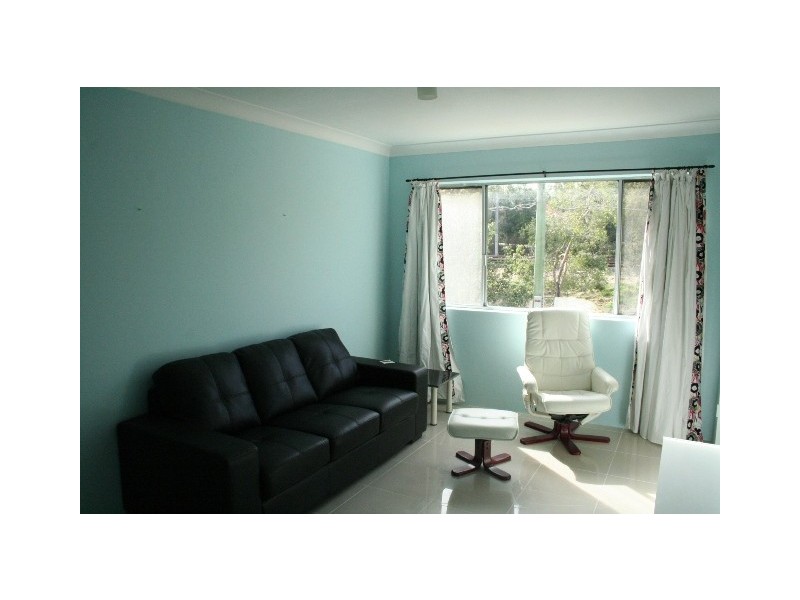 2/73 Honour Ave, Chelmer QLD 4068