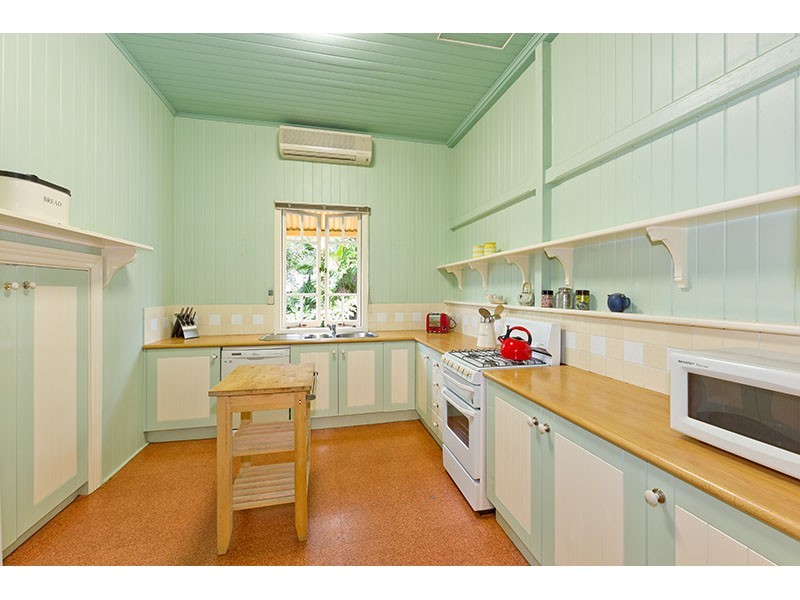 47 Strong Avenue, Graceville QLD 4075