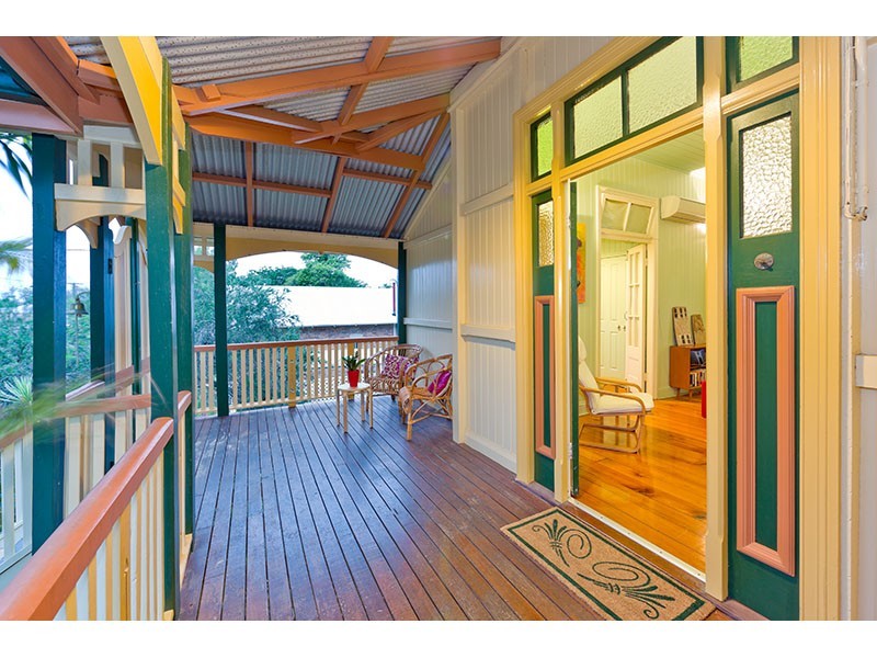 47 Strong Avenue, Graceville QLD 4075