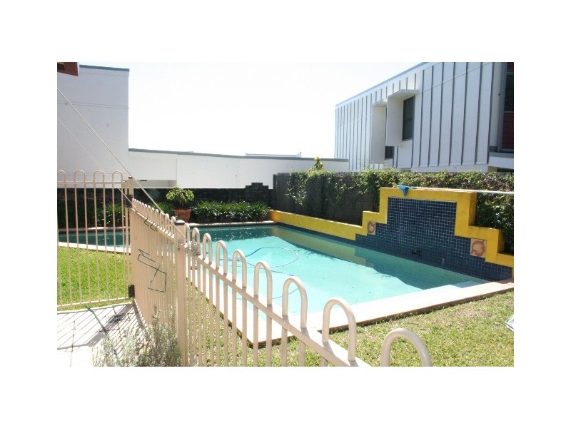 34 Egmont Street, Sherwood QLD 4075