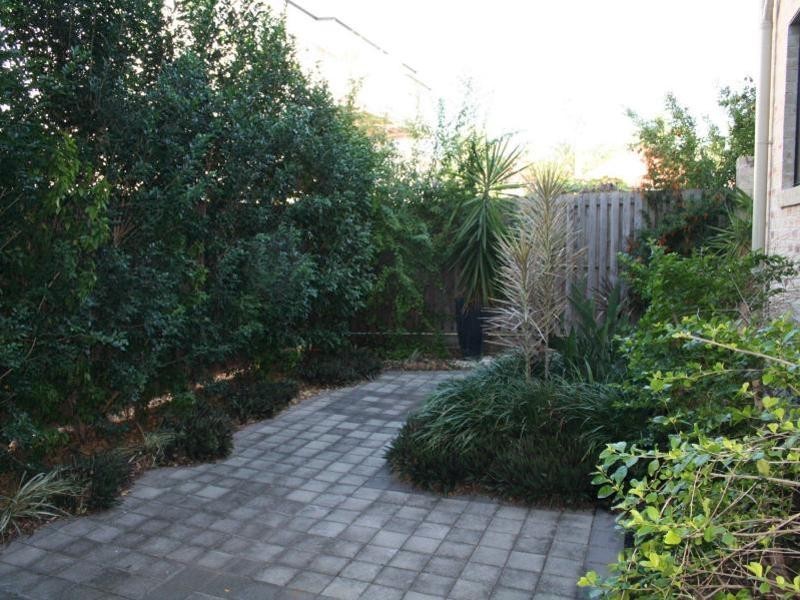 2/532A Oxley Road, Sherwood QLD 4075