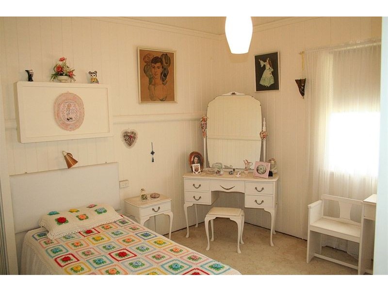 24 Park Tce, Sherwood QLD 4075