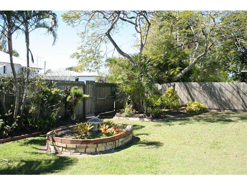 24 Park Tce, Sherwood QLD 4075