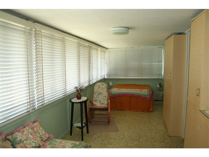 24 Park Tce, Sherwood QLD 4075