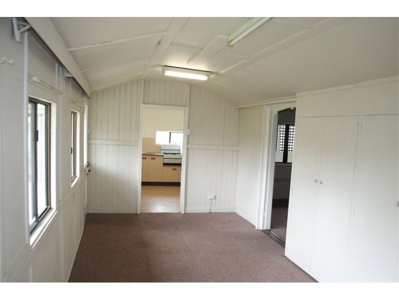 393 Moggill Road, Indooroopilly QLD 4068