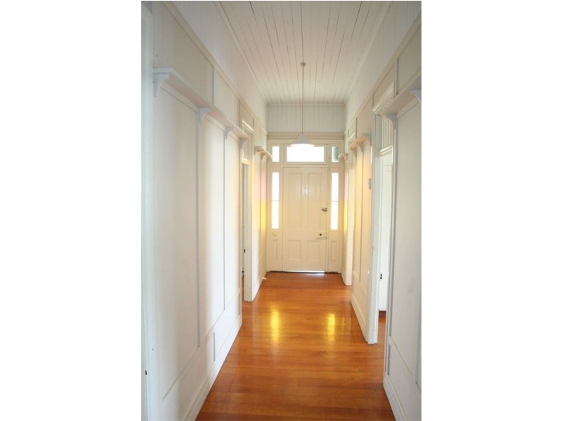 393 Moggill Road, Indooroopilly QLD 4068