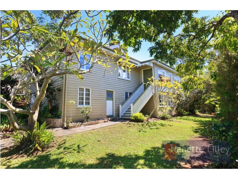 25 McCaul St, Taringa QLD 4068