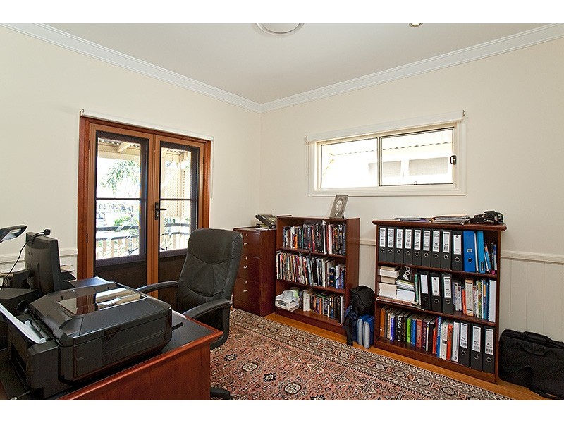 62 Plumer Street, Sherwood QLD 4075