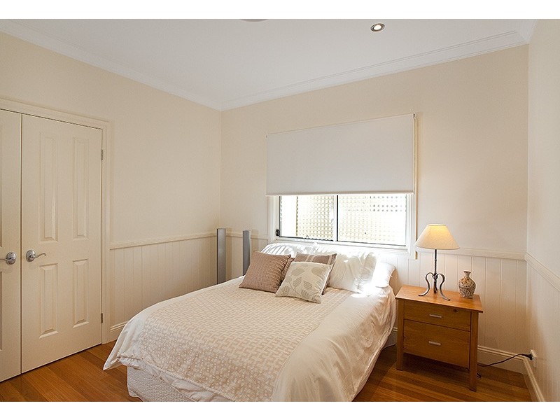 62 Plumer Street, Sherwood QLD 4075