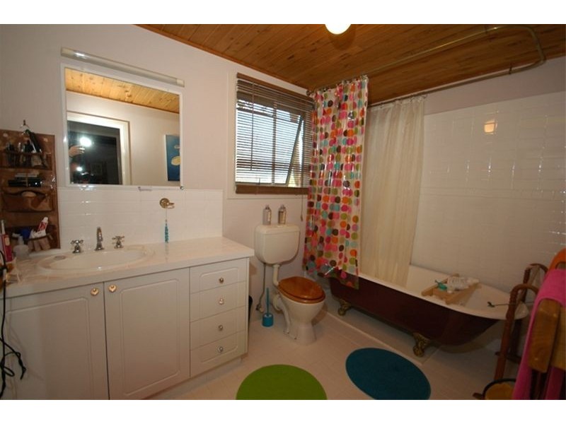 35 Argyle Street, Seventeen Mile Rocks QLD 4073