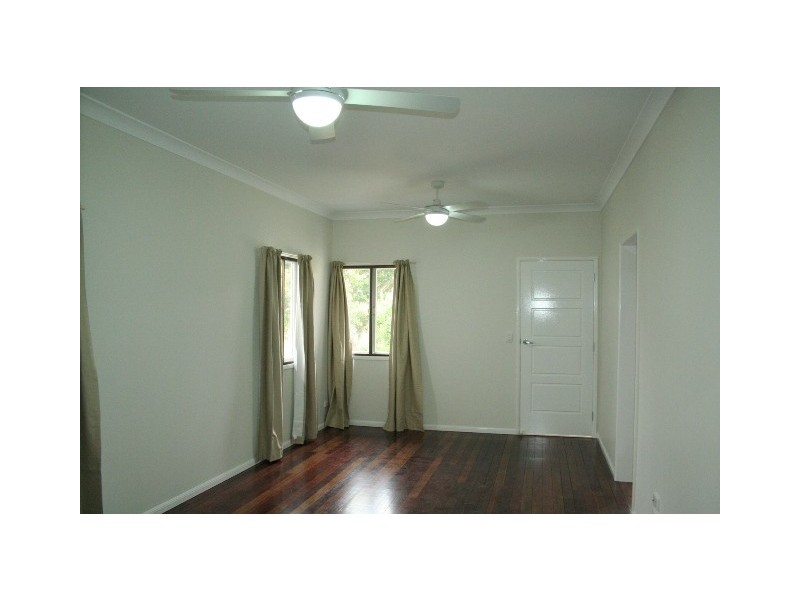 136 Central Avenue, Sherwood QLD 4075