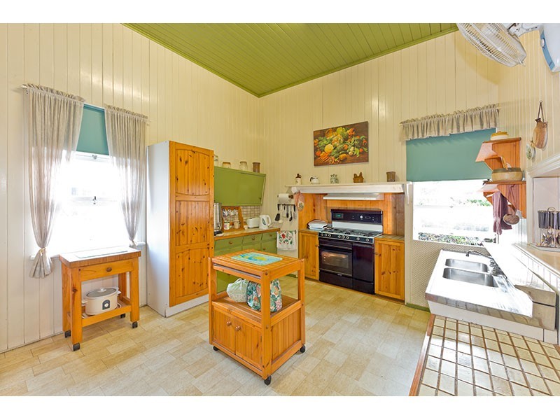 121 Victoria Avenue, Chelmer QLD 4068