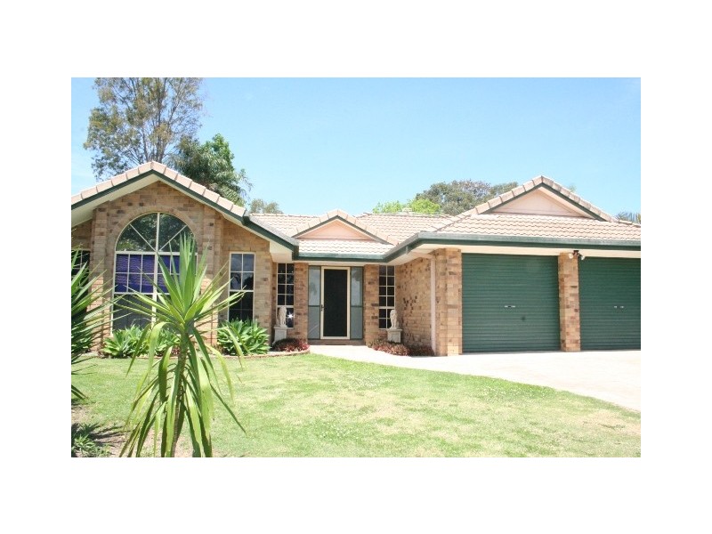 11 Kauri Place, Seventeen Mile Rocks QLD 4073