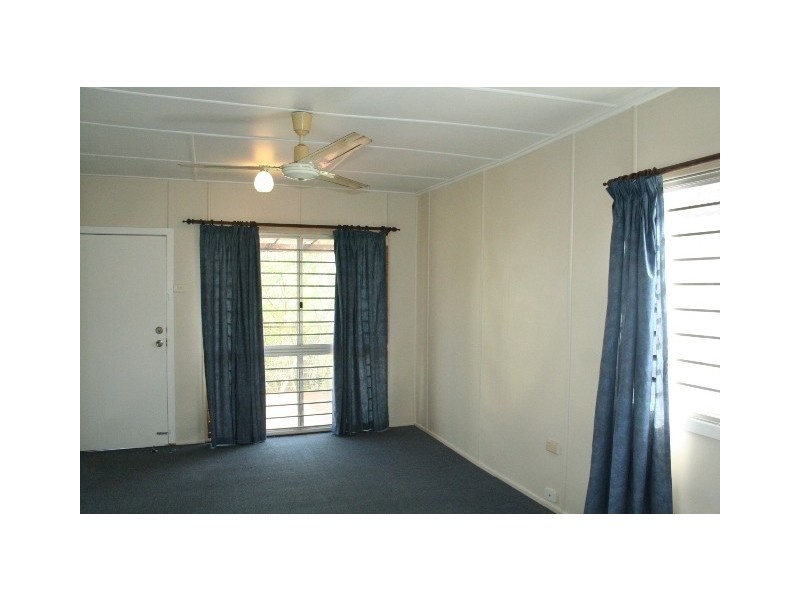 24 Enright Street, Oxley QLD 4075