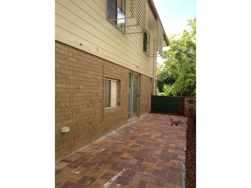 86 White Street, Graceville QLD 4075