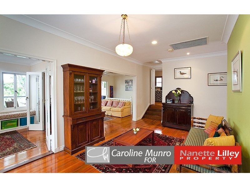 30 McCaul Street, Taringa QLD 4068