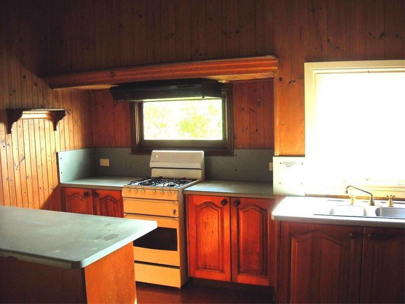 35 Swann Road, Taringa QLD 4068