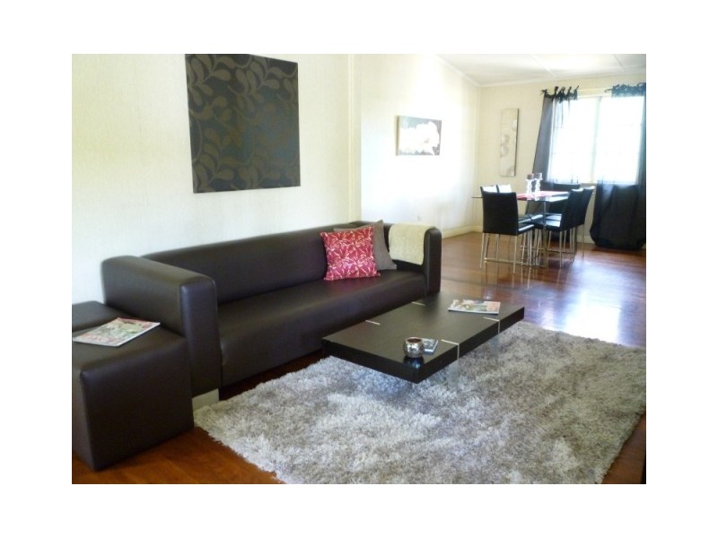 45 Menin Road, Corinda QLD 4075