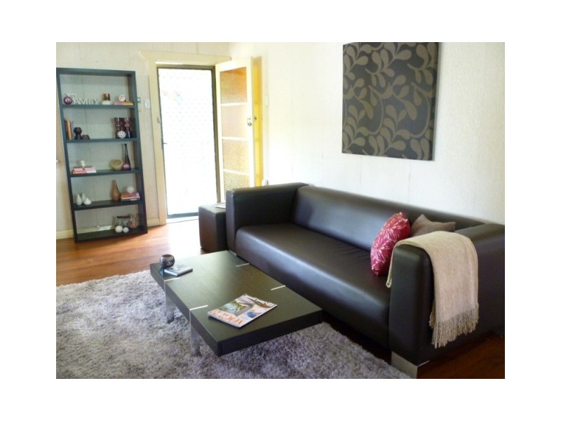 45 Menin Road, Corinda QLD 4075