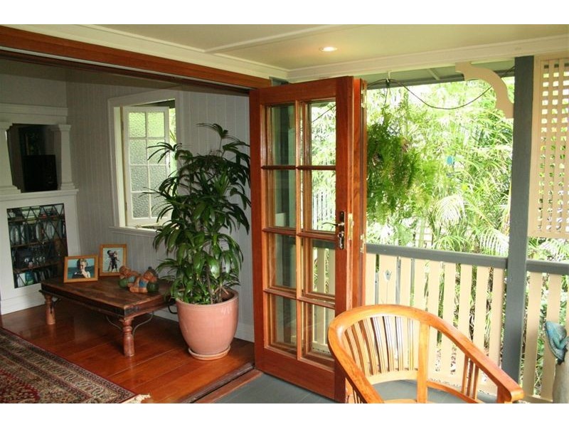 28 Bute Street, Sherwood QLD 4075