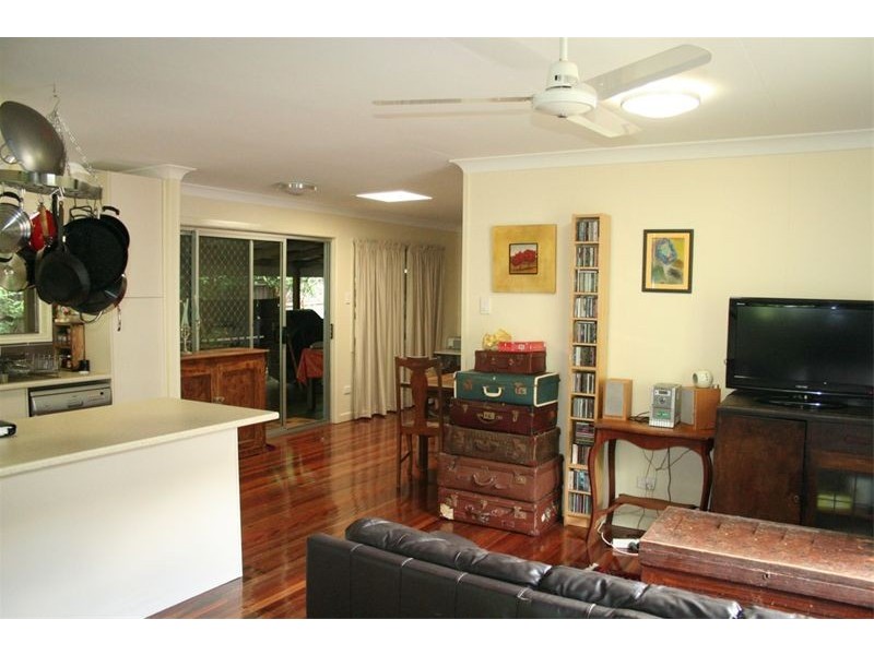 84 Sandon Street, Graceville QLD 4075