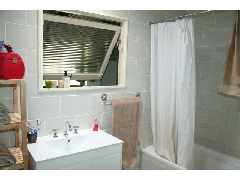 84 Sandon Street, Graceville QLD 4075