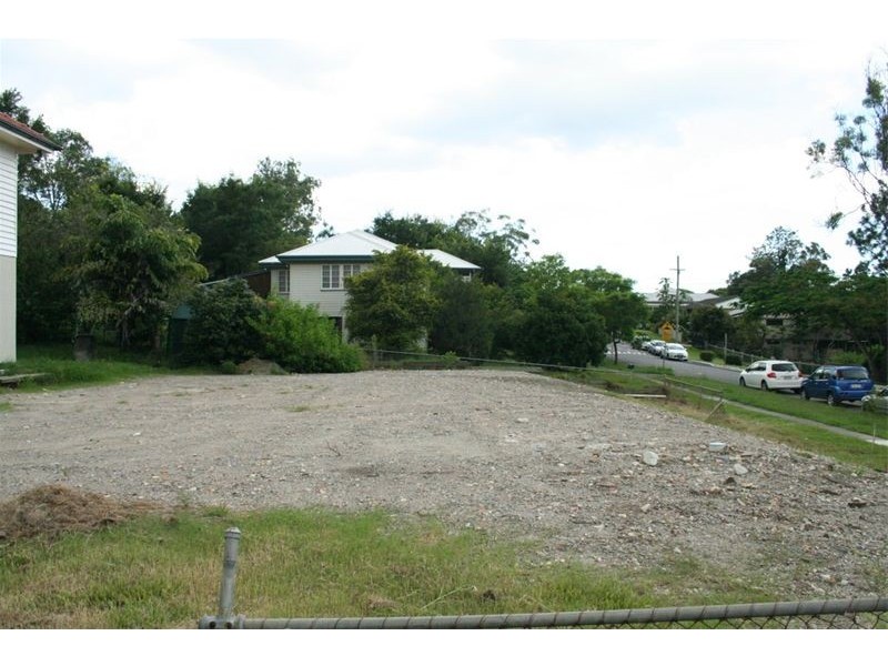 57 Lyon Avenue, Oxley QLD 4075