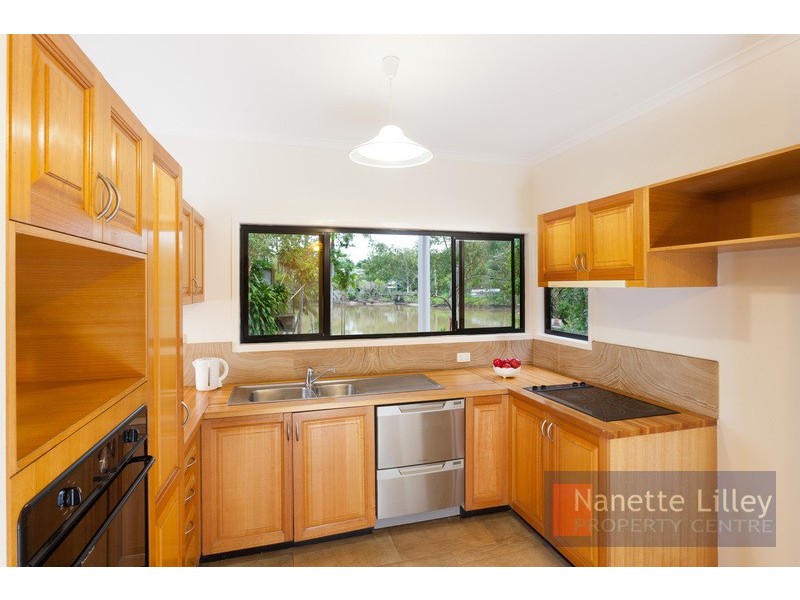 11 Longman Terrace, Chelmer QLD 4068