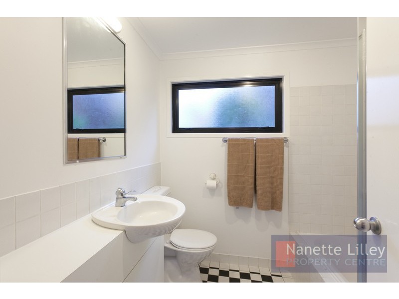 11 Longman Terrace, Chelmer QLD 4068