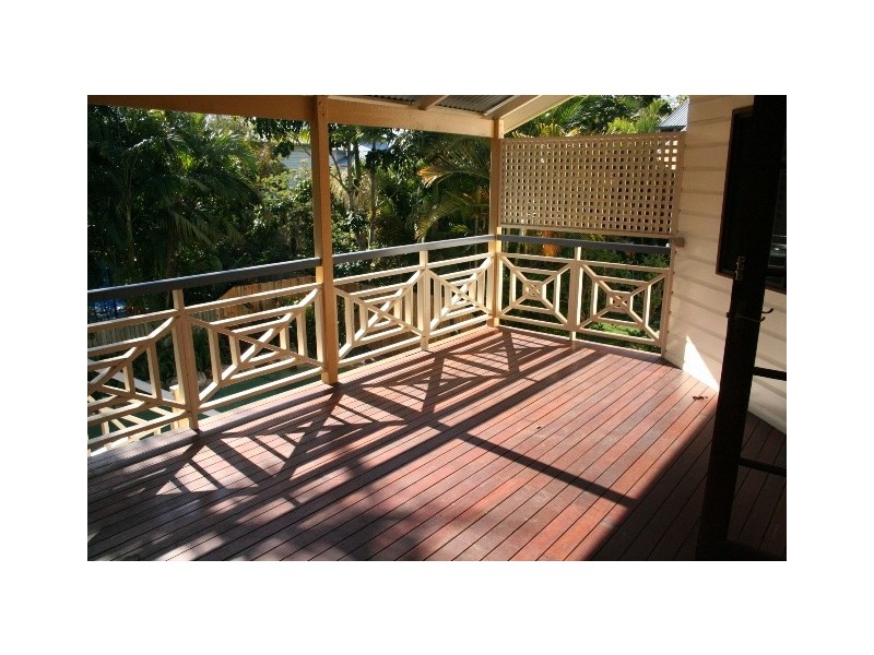 8 Allen Street, Corinda QLD 4075