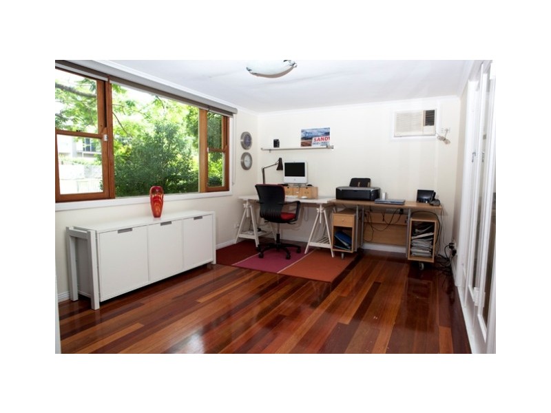 32 Central Avenue, Sherwood QLD 4075