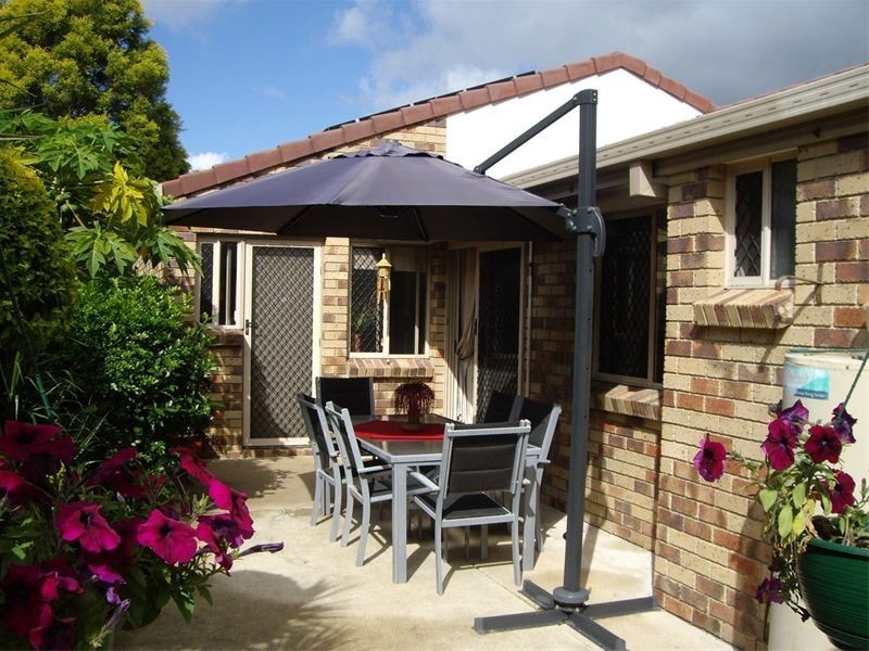 10 Harris Place, Seventeen Mile Rocks QLD 4073