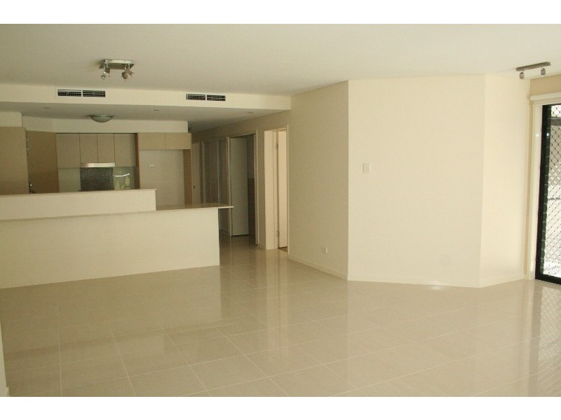 11/327 Verney Road East, Graceville QLD 4075