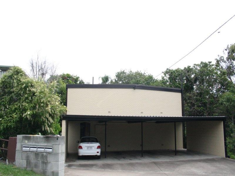 4/4 Stanley Street, Indooroopilly QLD 4068