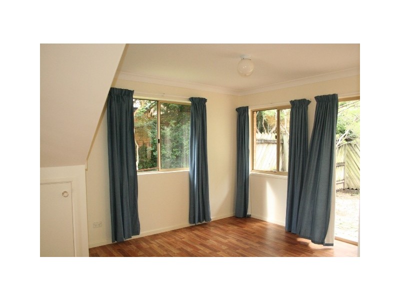 1/24 Hood Street, Sherwood QLD 4075