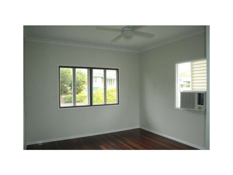 136 Central Avenue, Sherwood QLD 4075