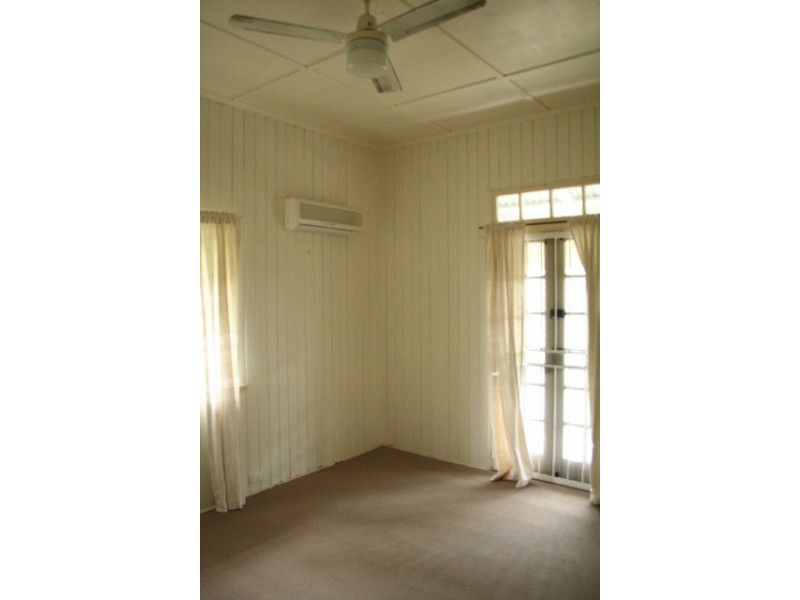 178 APPEL STREET, Graceville QLD 4075