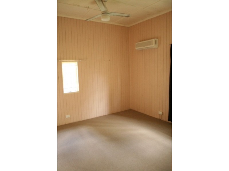 178 APPEL STREET, Graceville QLD 4075