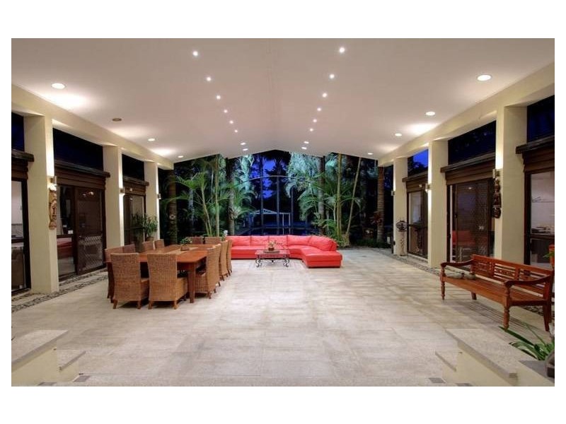 181 Bleasby Rd, Eight Mile Plains QLD 4113