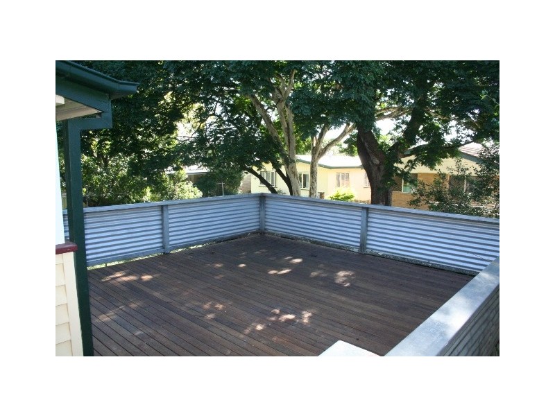 22 Sandon Street, Graceville QLD 4075