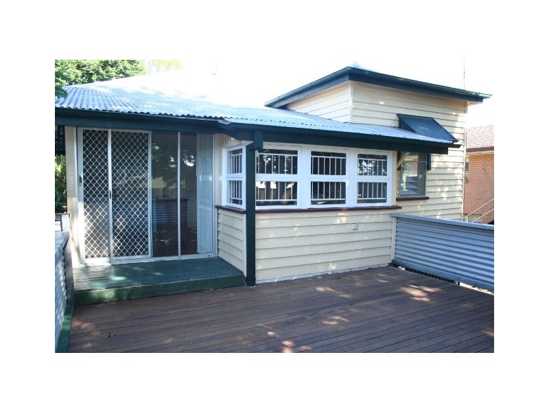 22 Sandon Street, Graceville QLD 4075