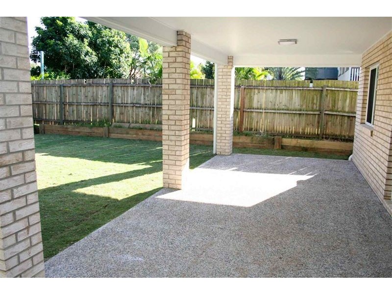 183 Strong Avenue, Graceville QLD 4075