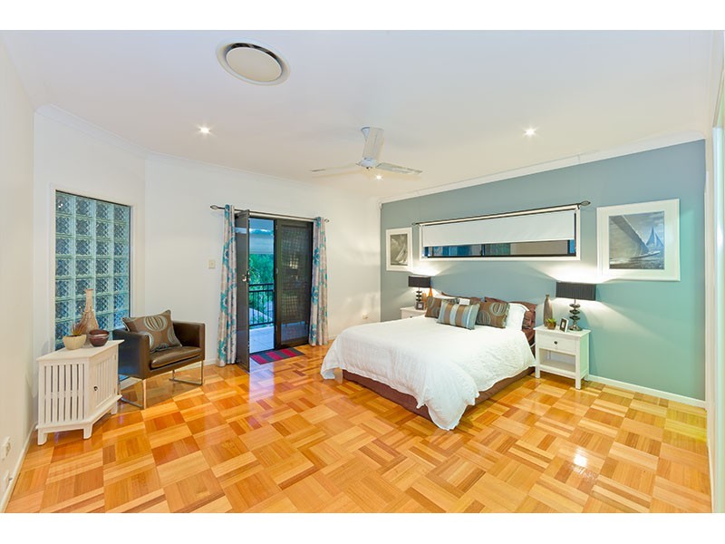 32 Chelmer Street East, Chelmer QLD 4068