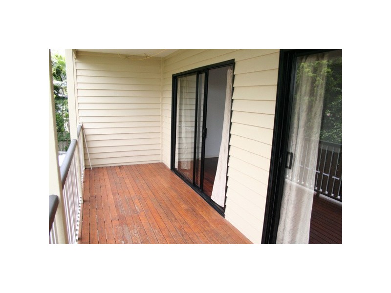 52 Magee Street, Graceville QLD 4075