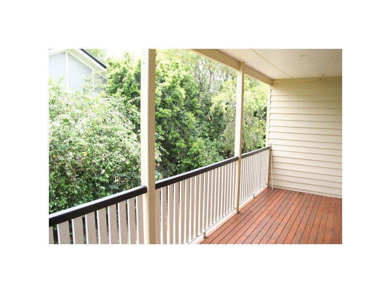 52 Magee Street, Graceville QLD 4075