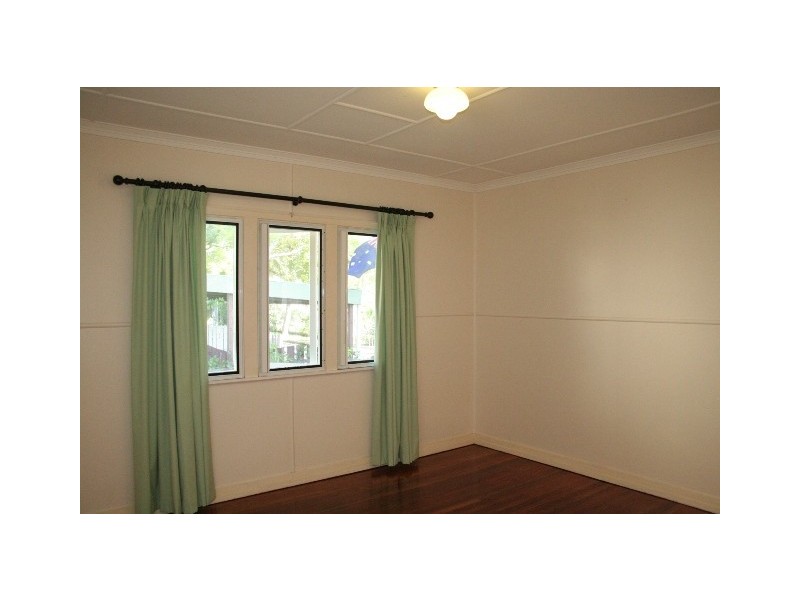 2 Augustus Street, Corinda QLD 4075