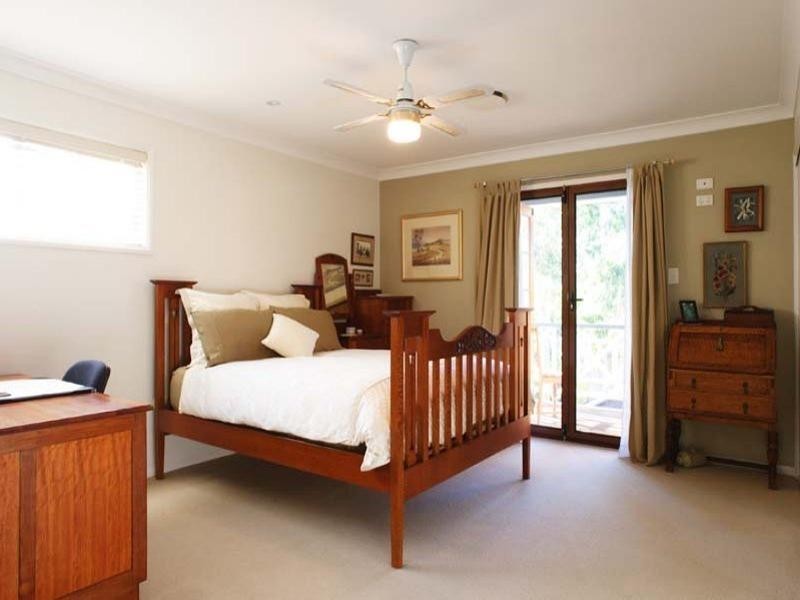 20 Lance Street, Sherwood QLD 4075