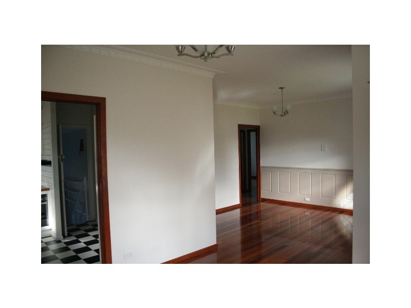 118 Appel St, Graceville QLD 4075